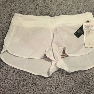 Brand NEW lulu speed shorts- size 8